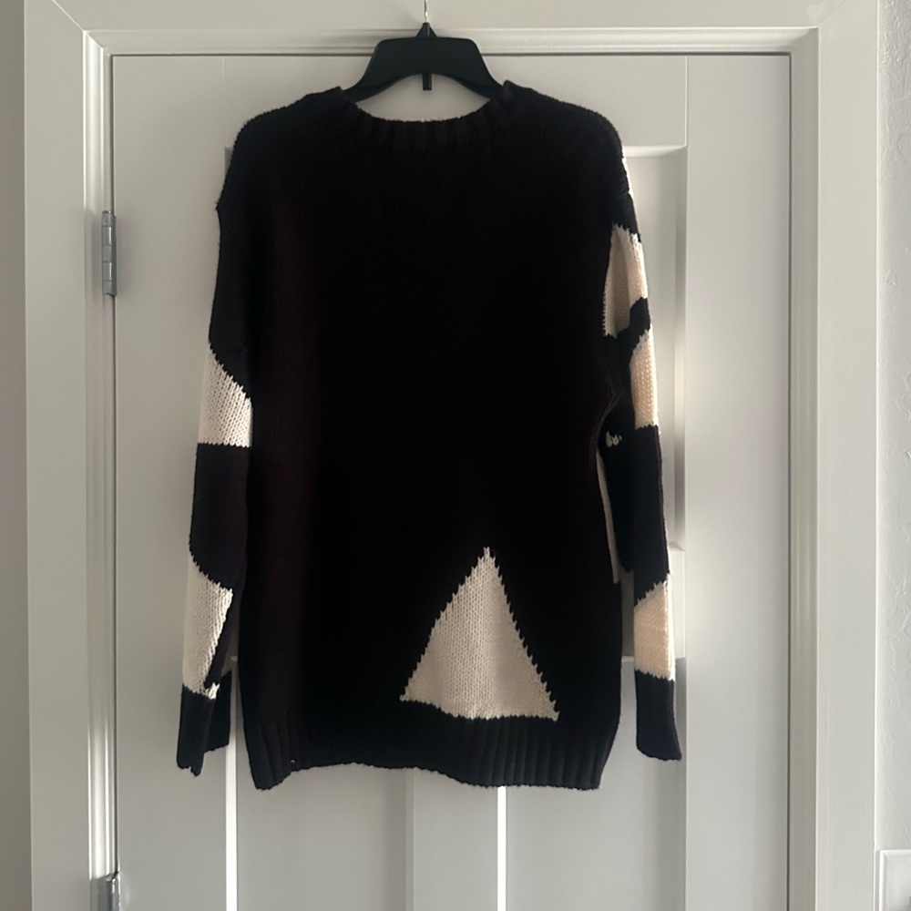 Worthington Geo pattern Sweater - Picture 7 of 11